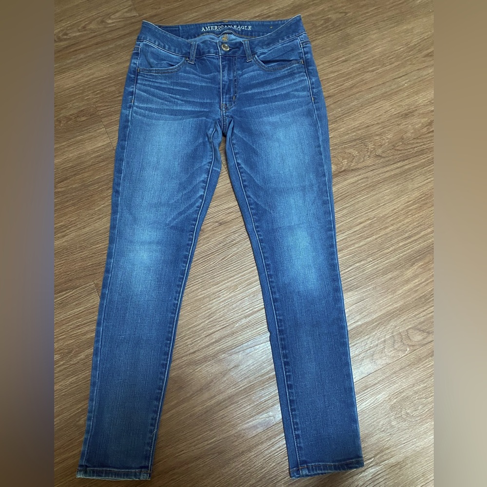 American eagle jeans size 6 short